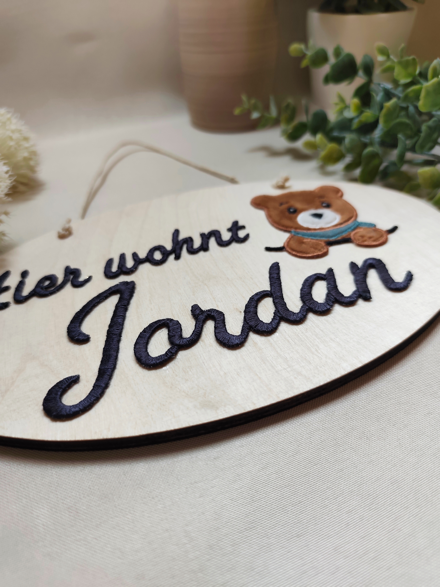 Türschild aus Holz